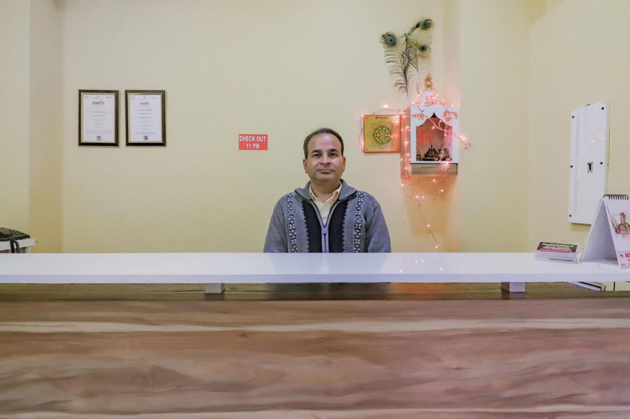 מטורה Rajlakshmi Guest House מראה חיצוני תמונה
