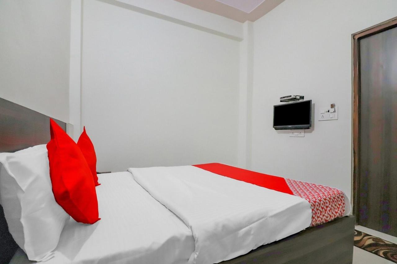 מטורה Rajlakshmi Guest House מראה חיצוני תמונה